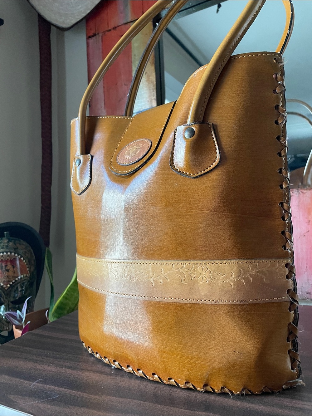 Classic Tan Leather Tote Bag - Bokung Collection - Picture 2 of 16